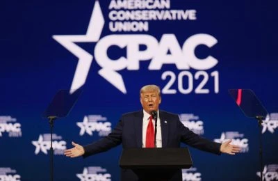 Donald Trump a ţinut primul discurs public de când a părăsit Casa Albă. Fostul preşedinte a lansat ideea că ar putea candida din nou în 2024