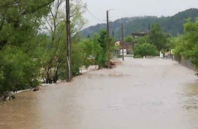 Alertă METEO: Cod portocaliu de inundaţii pe râuri din 9 judeţe, până vineri noapte